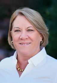 Tracie Southerland headshot